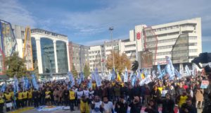 KESK : “Yoksulluğa, İşsizliğe, Güvencesizliğe Karşı Birlikte Mücadele” Bölge Mitinglerimizin İkincisini Samsun’da Gerçekleştirdik!