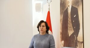 YÜZBİNLERCE ATAMA BEKLEYEN VARKEN, İLAN EDİLEN SAĞLIK EMEKÇİSİ ATAMA SAYISI YETERSİZDİR!